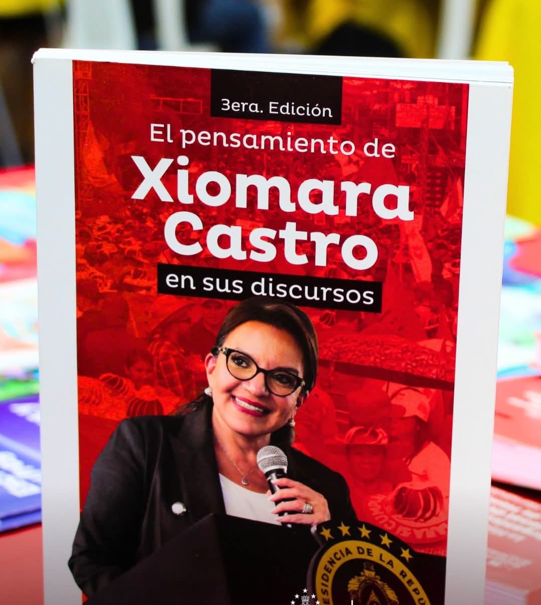 Editorial Nacional Eva Thais participa en la 8va Feria Internacional del Libro Xela (FIL-Xela) en Quetzaltenango, Guatemala.